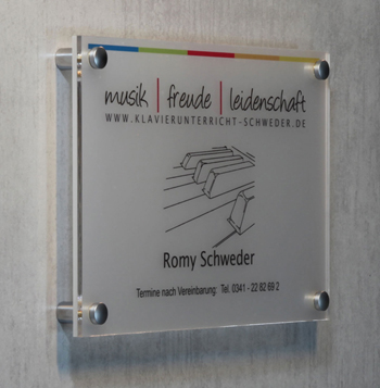Acrylschild mit Druck fr die Tr